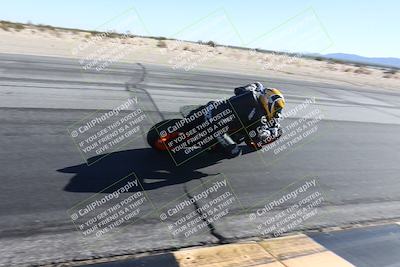 media/Dec-01-2025-Moto Forza (Mon) [[2daa91e15f]]/1-Advanced Group/Session 4 (Turn 10 Inside)/